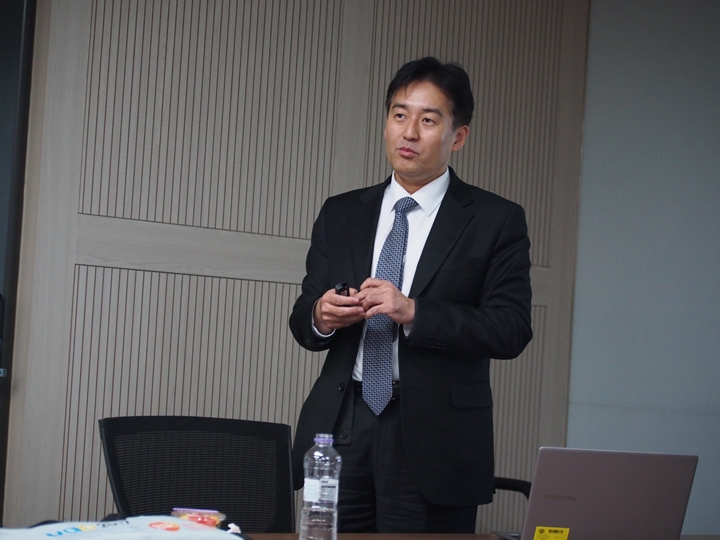 [런치포럼 9] 나군호 교수, "4차 산업혁명과 로봇 수술의 과거, 현재와 미래"