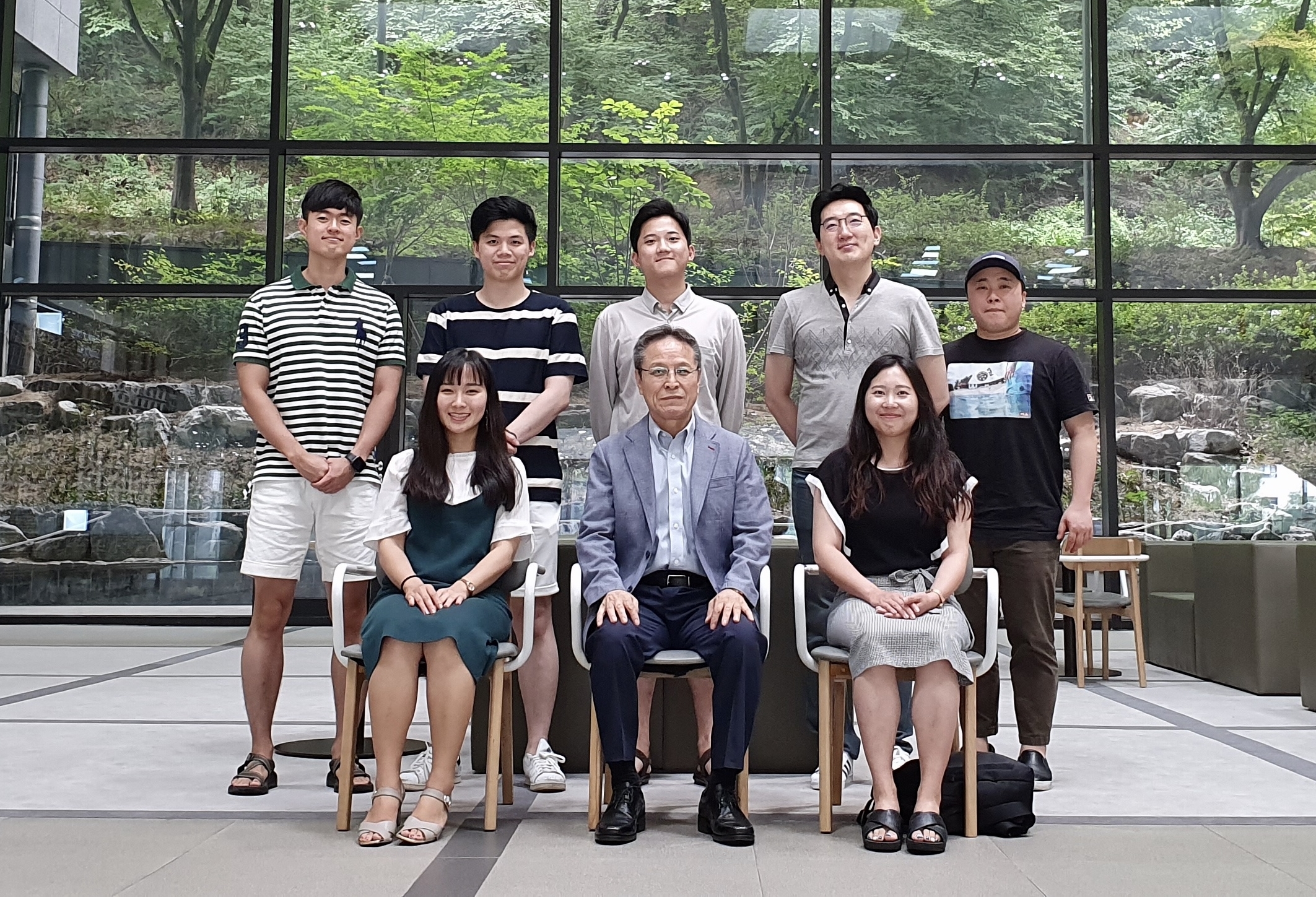 임웅기 명예교수가 이끄는 졸업생 간담회 ‘튜모스…성찰을 통한 성장을 바라다